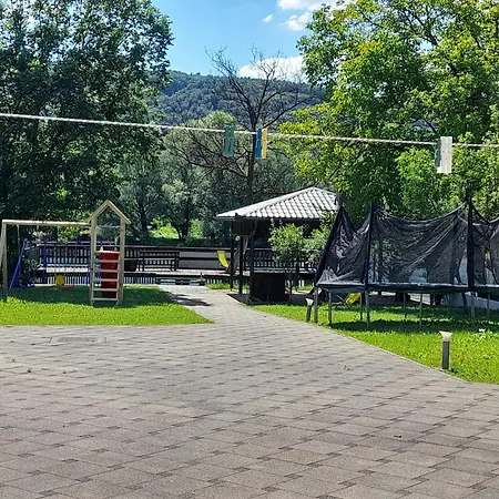 Al Nemah * Bihac